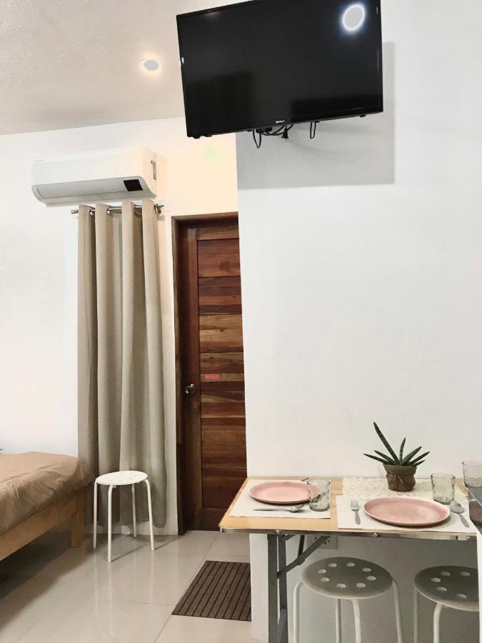 Nord House Laoag Hostel ภายนอก รูปภาพ